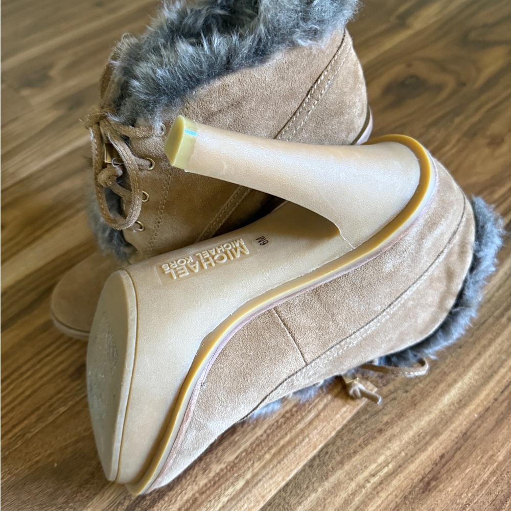 New Michael Kors Brown Fur-Trimmed Women's Heeled Lace Up Ankle Boots size 6 - Picture 8 of 14